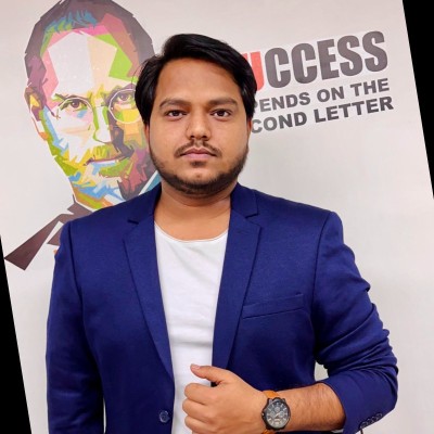 Kundan Sinha, Director 